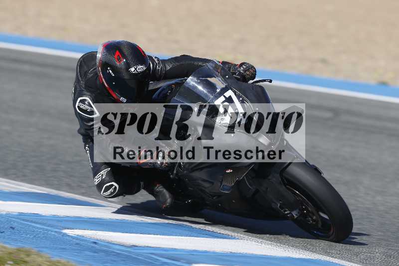 /01 26.-28.01.2024 Moto Center Thun Jerez/Gruppe schwarz-black/57